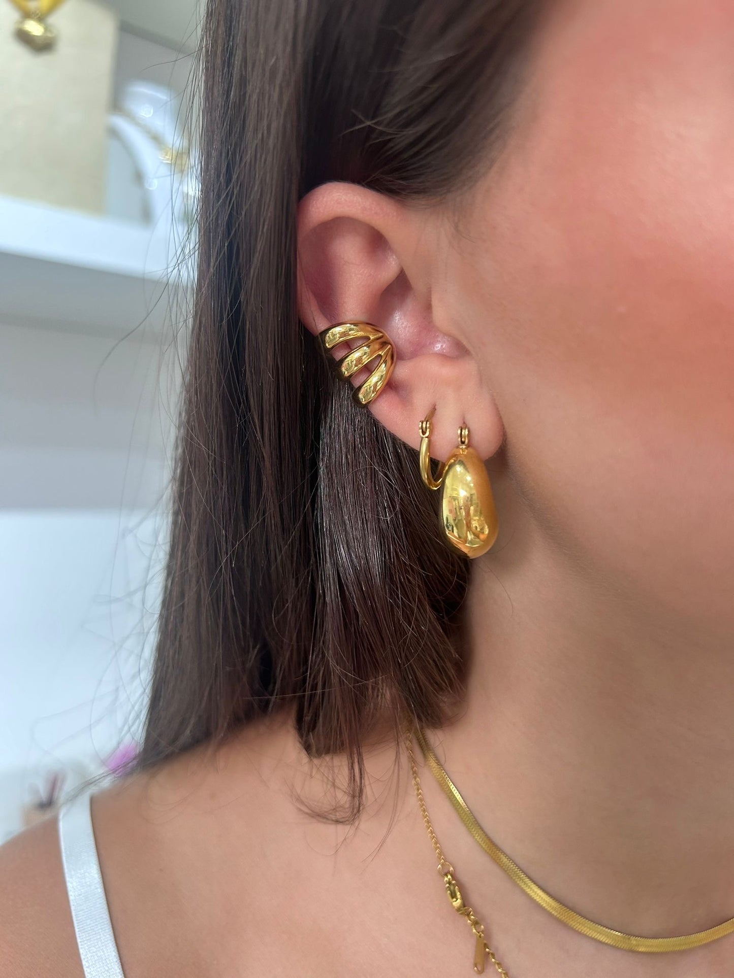 Ear cuff Twist